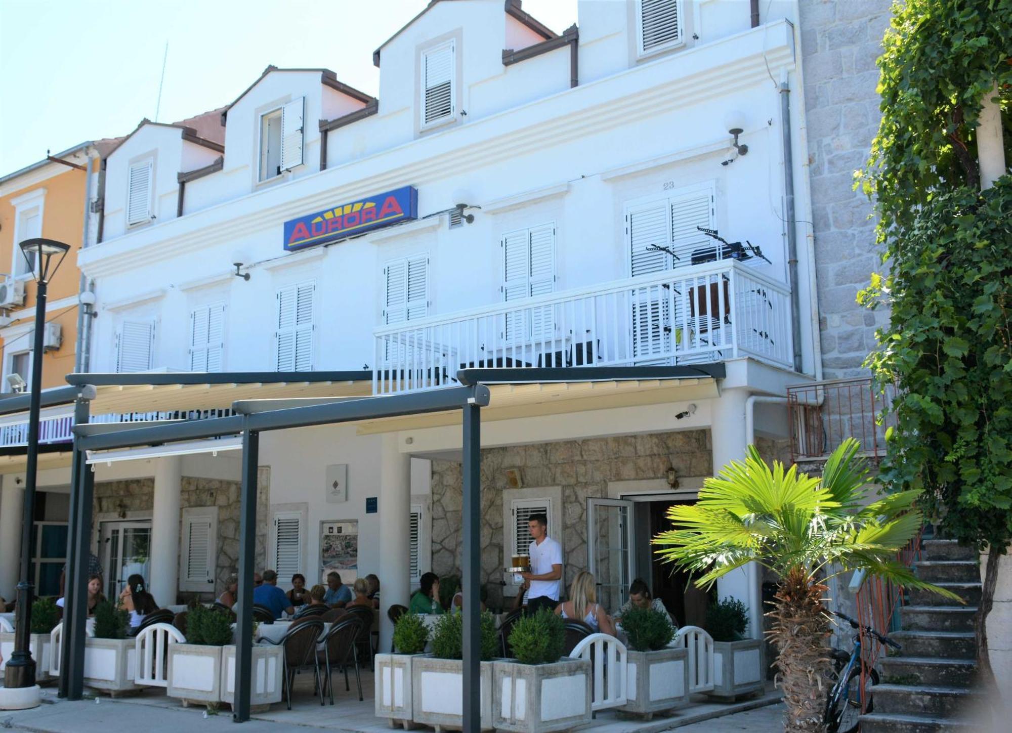 Guesthouse Aurora 트르파니 객실 사진